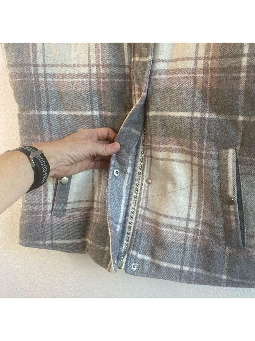*NWOT* THREAD & SUPPLY ‘Timberlee’ Sherpa Lined Vest - Picture 14 of 15